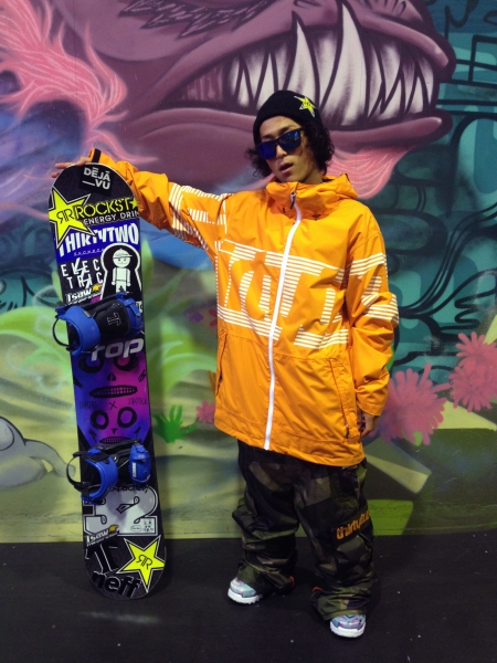 高橋烈男がTHIRTYTWO OUTERWEARに加入決定!